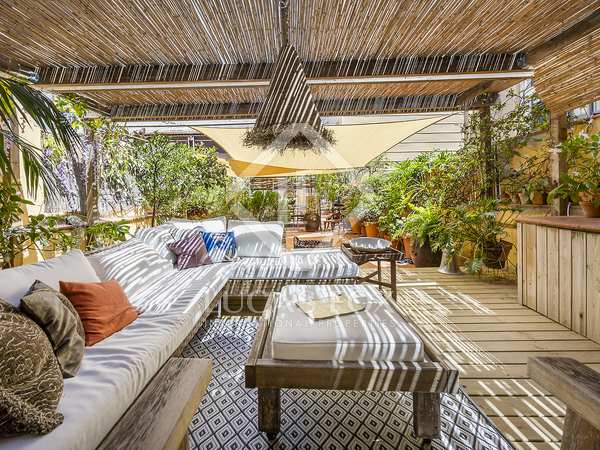 Appartement van 118m² te koop met 102m² terras in Gracia