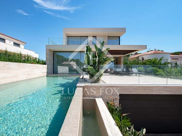 Casa / vil·la de 640m² en venda a Calonge, Costa Brava