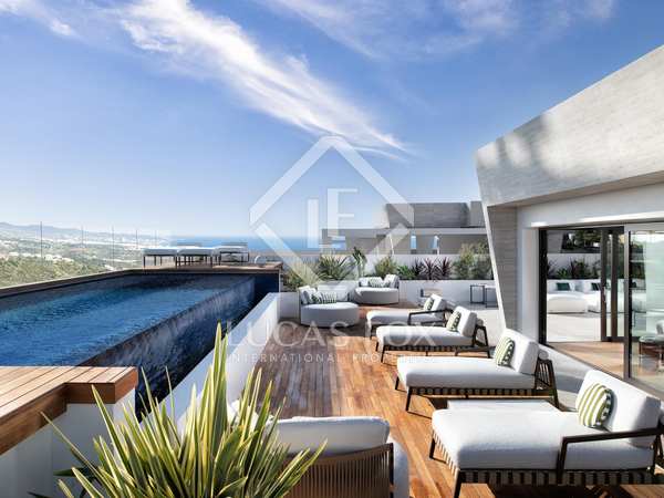 426m² penthouse with 537m² terrace for sale in Golden Mile
