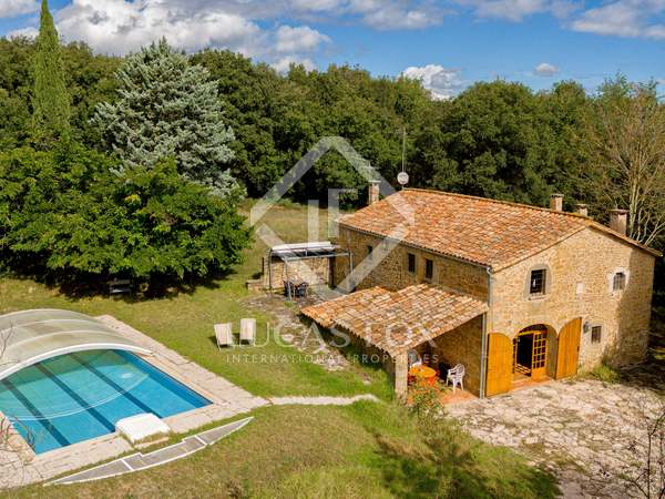 276m² herrgård till salu i Pla de l'Estany, Girona