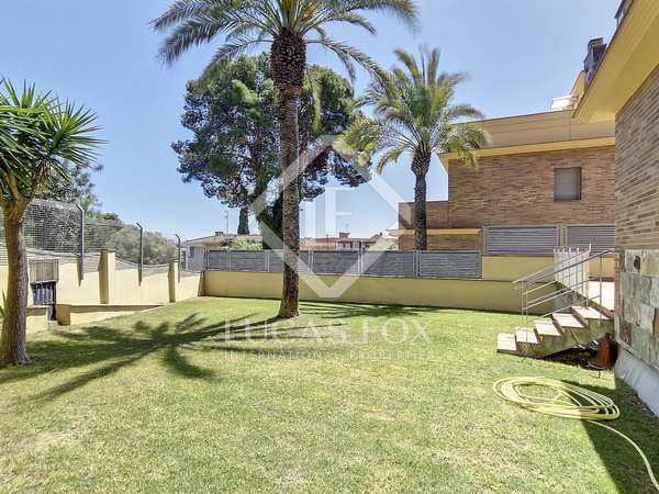 Casa / villa de 160m² en venta en Cunit, Costa Dorada