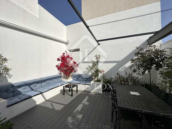 186m² house / villa with 24m² garden for sale in Ciutadella