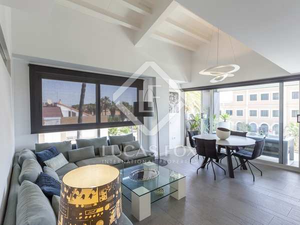 153m² apartment with 10m² terrace for sale in Playa de la Malvarrosa