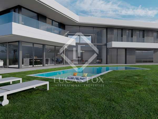 605m² house / villa with 965m² garden for sale in Mataro