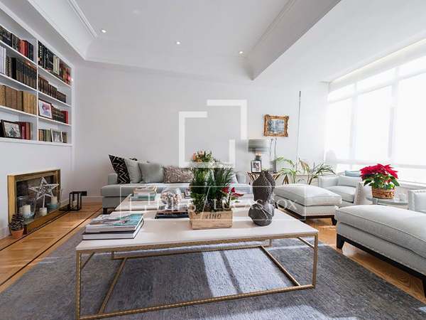 Appartamento di 300m² in vendita a Lista, Madrid