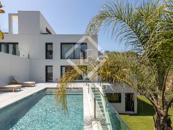 380m² house / villa for sale in Alella, Barcelona