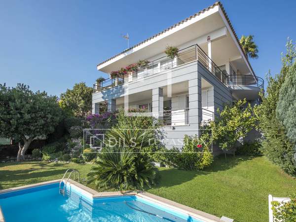 Casa / Vila de 507m&sup2; &agrave; venda em Tei&agrave;, Maresme