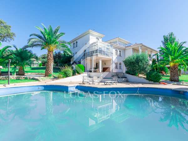 Huis / villa van 840m² te koop in Boadilla Monte, Madrid
