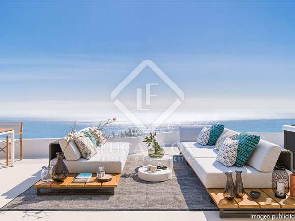 282m² penthouse with 145m² terrace for sale in Centro / Malagueta