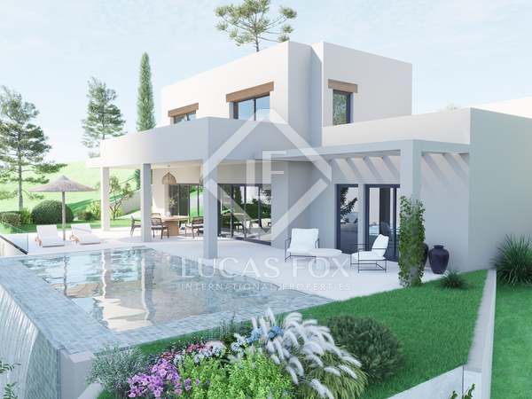 Villa van 370m² te koop met 85m² terras in Jávea