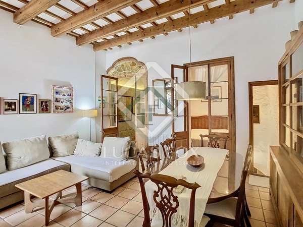 Villa van 176m² te koop met 39m² terras in Maó, Menorca