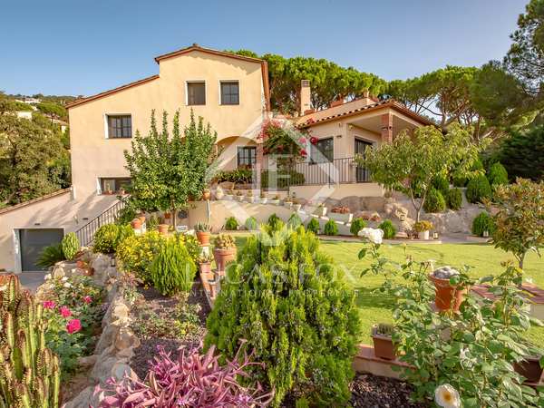Huis / villa van 237m² te koop in Santa Cristina