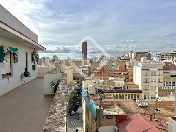 217m² penthouse with 56m² terrace for sale in Alicante ciudad