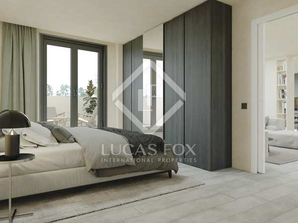 72m² apartment with 8m² terrace for sale in Eixample Left