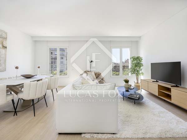 132m² apartment for sale in Eixample Right, Barcelona