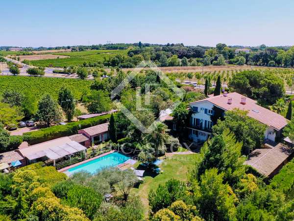 Casa / villa de 630m² en venta en Montpellier, Francia