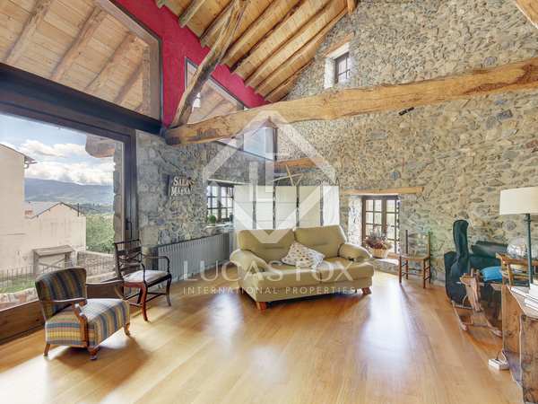 Casa / villa de 350m² en venta en La Cerdanya, España