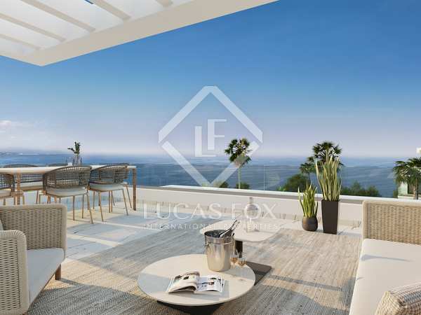 91m² penthouse with 95m² terrace for sale in Estepona