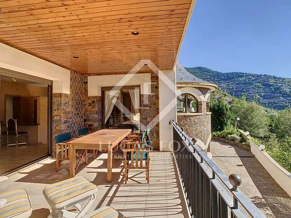 Villa van 781m² te huur in St Julià de Lòria, Andorra