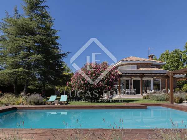 550m² house / villa with 2,450m² garden for sale in Boadilla Monte