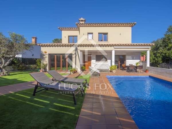 404m² house / villa for sale in Sant Feliu, Costa Brava
