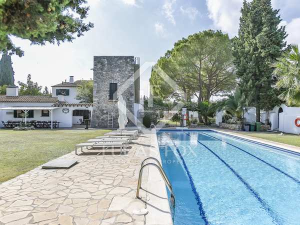 Casa rural de 874m² en venta en Sant Pere Ribes, Barcelona
