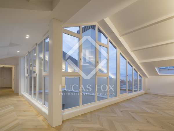 Penthouse de 180m² a vendre à Vigo avec 20m² terrasse