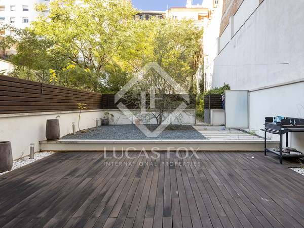 Piso de 139m² con 256m² terraza en venta en Eixample Derecho