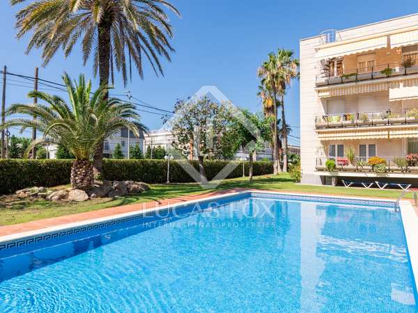 Maison / villa de 385m² a vendre à La Pineda, Barcelona