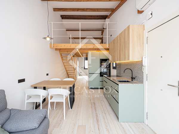 50m² penthouse with 20m² terrace for rent in El Raval