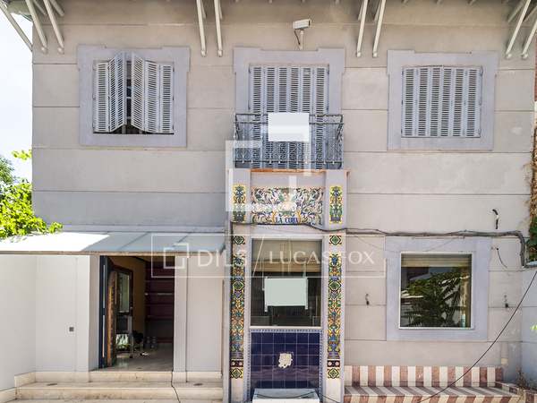 在 El Viso, 马德里 345m² 出售 豪宅/别墅 包括 花园 70m²