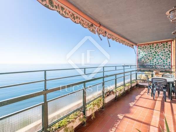 140m² apartment with 15m² terrace for sale in Malagueta