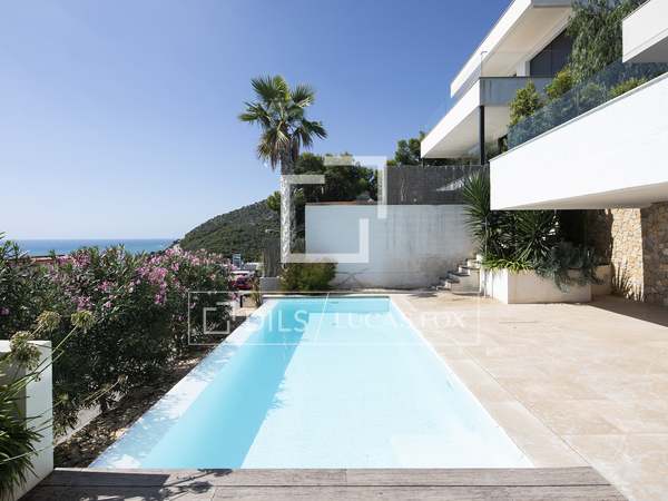 424m&sup2; House / Villa for sale in Garraf, Barcelona