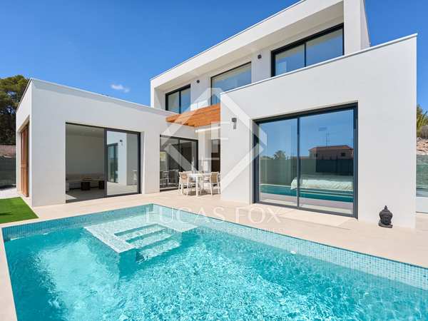 Дом / вилла 162m² на продажу в Albir, Costa Blanca