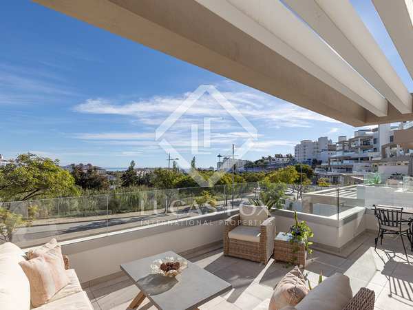 106m² apartment with 25m² terrace for sale in Estepona