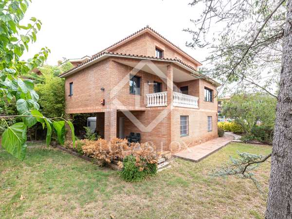 321m² house / villa for sale in Valldoreix, Barcelona