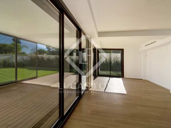 248m² apartment with 267m² garden for sale in Urb. de Llevant
