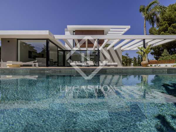 Casa / villa di 411m² in vendita a Dénia, Costa Blanca