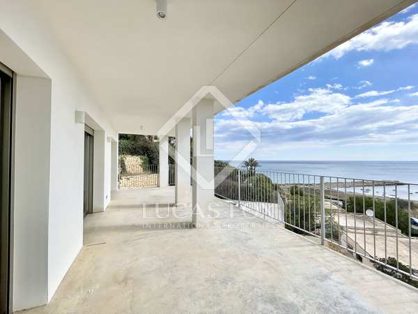Villa van 208m² te koop in El Campello, Alicante