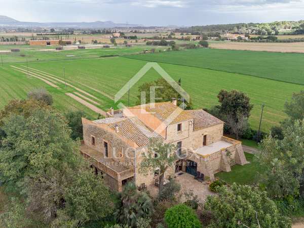 Casa rural de 695m² en venta en Baix Empordà, Girona