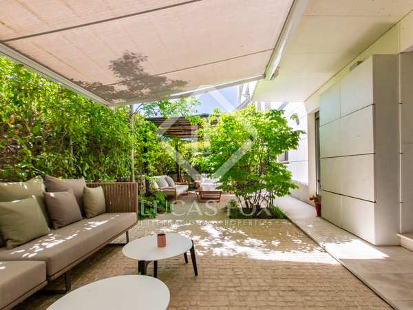Appartamento di 184m² con giardino di 100m² in vendita a Pozuelo