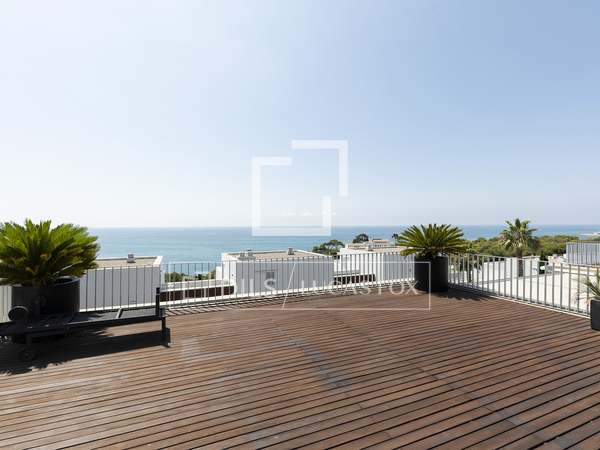 195m² Apartment for sale in Els Cards, Barcelona