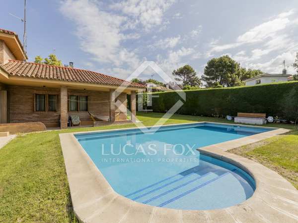 511m² house / villa with 950m² garden for sale in Boadilla Monte