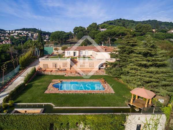 779m² house / villa for sale in Alella, Barcelona