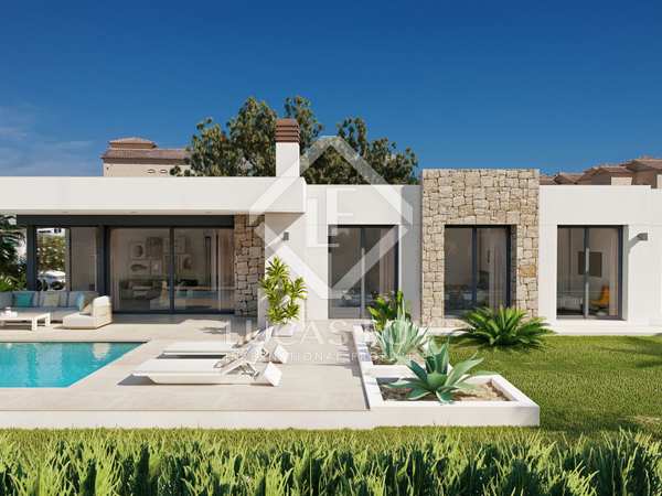 453m² house / villa for sale in Calpe, Costa Blanca