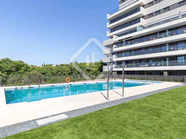 Apartamento de 103m² para arrendar em Esplugues, Barcelona