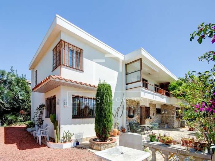 Apartments and houses for sale in Sitges, Barcelona Lucas Fox