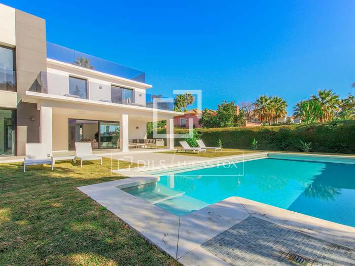 Apartments, villas and penthouses for sale in Marbella Lucas Fox