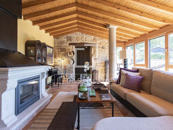 Apartments, villas & houses for sale and rent in Galicia Lucas Fox