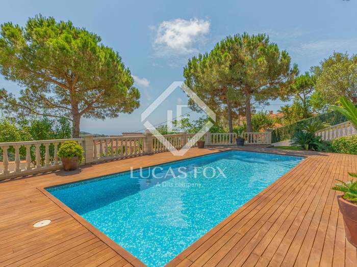 Villas, houses and plots for sale in Costa Brava Lucas Fox